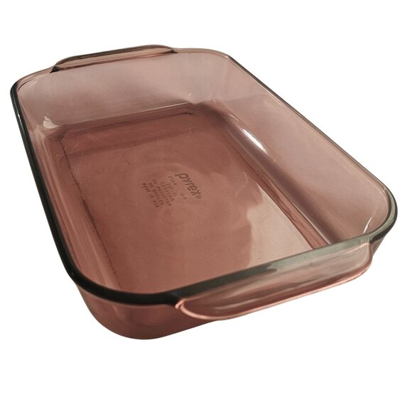 Pyrex Cranberry Baking Dish casserole 2qt cake pan 232R oven to table - Picture 2 of 4